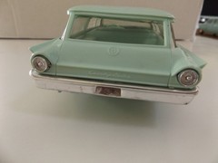 AMT 1961, FORD COUNTRY SQUIRE WAGON, MINT GREEN, Promo Model Car
