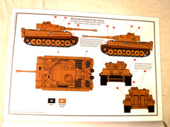 1/35 Airfix German Tiger I Early Version 1942 Markings 4/2 Ver N Africa # A1357