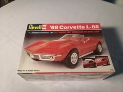 Vintage REVELL ’68 CORVETTE L-88 NEW OLD STOCK FACTORY SEALED MINTY 1988
