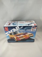 AMT 1979 Pontiac Firebird Turbo Custom Car 1/25 Snap Fit Model Kit New Sealed