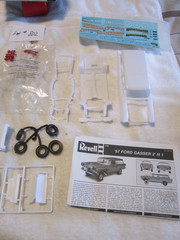 REVELL 57 FORD GASSER JUNKYARD MODEL KIT PARTS LOT #802