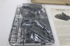 ITALERI GERMAN TANK PZKPFW 38 Model Kit 1/35 Scale No 212 ~ Vintage Italy MD376