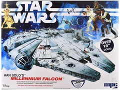 SKILL 3 MODEL KIT MILLENIUM FALCON “STAR WARS: A NEW HOPE” 1/72 BY MPC MPC953