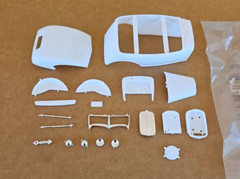 AMT 1/25 1932 FORD PHANTOM VICKY BODY AND PARTS