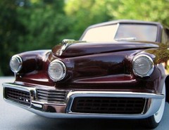 Tucker Built Vintage Classic Dream Concept 1:24 Promo Car Carousel RED Model