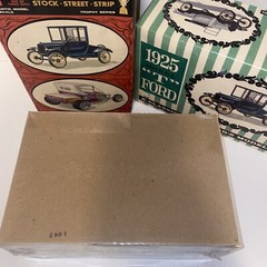 AMT 1925 Ford Model “T” Trophy series, Roadster/pickup, And Classic Collection