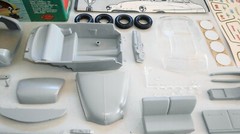 AMT TROPHY SERIES ’49 MERCURY 3 in 1 CUSTOMIZING KIT 1/25 grey plastic