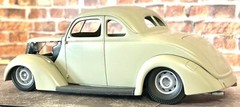 1/24 Scale: Big ‘N Little Piecrust Slicks W/ 15-inch “Divco Milk Truck” Wheels