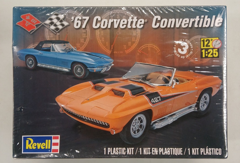 Revell ’67 Corvette Convertible Chevrolet 1:25 Scale Model Kit Sealed In Box
