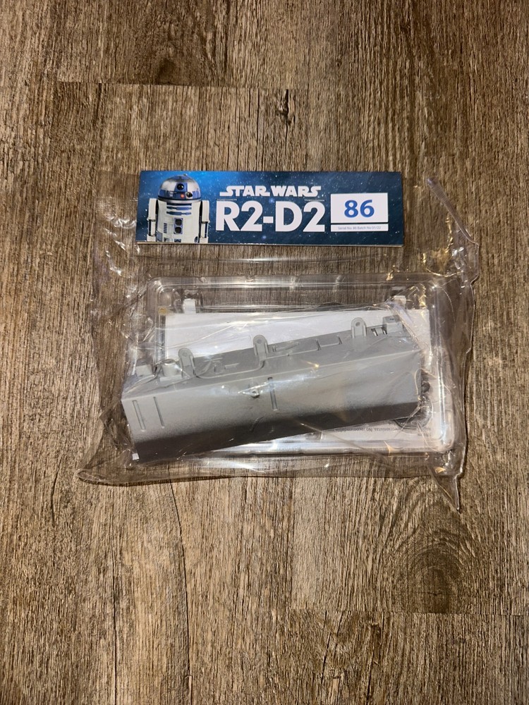 DeAgostini Eaglemoss Fanhome – Build your own R2-D2 – USA Seller – Stage 086
