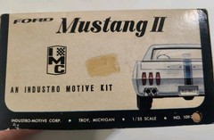 IMC Ford Mustang II Model Car Kit 1:25