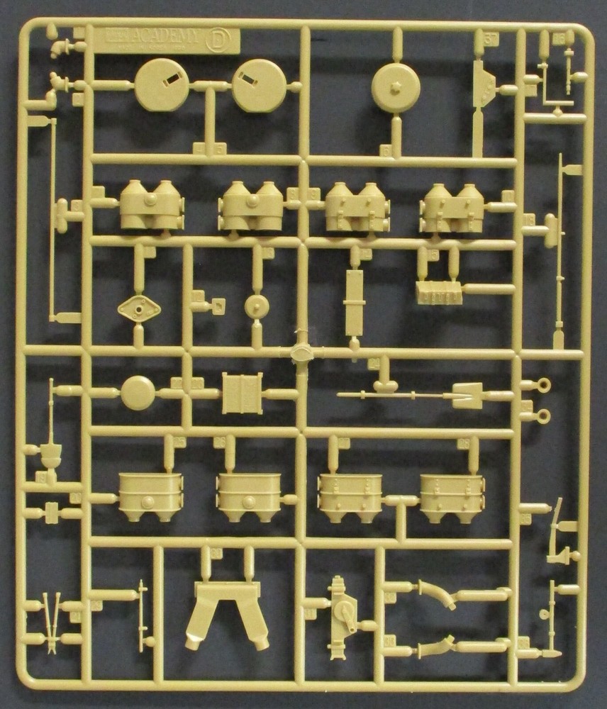 ACADEMY 1/35 Scale German Tiger-1 Late Ver. – Parts Tree D from Kit No. 13314