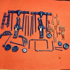 Front & Rear Suspension Ford F-150 Monster Truck 1:25 Scale Model Car Part AMT
