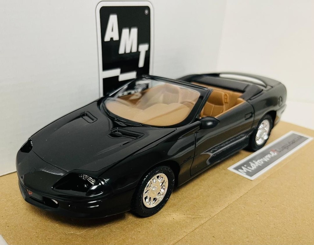 1995 Chevrolet Camaro Z28 Black 1:25 Scale Promo Model