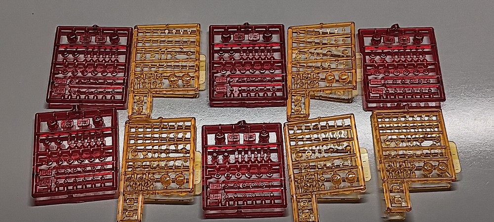 Lot of 10 Ford LNT-8000 1/25 AMT Amber Yellow Marker Beacon Lights Tractor 1/16?