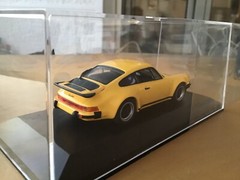 1/43 MINICHAMPS PORSCHE 911 turbo (930) yellow CA04316031 200 pcsmint,++ !