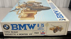 ESCI MOTORCYCLE BMW R / 75 W SIDECAR SCALE 1/9TH MODEL KIT BOX 1986