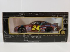 NEW Brookfield 1997 #24 Jeff Gordon Dupont Chromalusion DIECAST NASCAR Car 1:24
