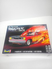 Revell ’70 Plymouth Duster Funny Car 1:24 Plastic Car Model Kit 14528 Sealed