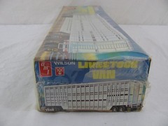 Vintage 1972 AMT 1/25 Wilson Livestock Van Semi-Truck Trailer Kit #T594 NOS