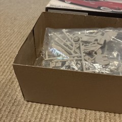 AMT ERTL 1957 Ford Thunderbird 1/25 Scale Plastic Model Kit 1989 Open Box