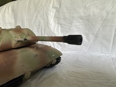 1/35 BUILT GERMAN E-100 SUPER HEAVY TANK WELL BUILT READY TO DISPLAY. SALE!!!