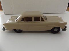 HUBLEY 1952, FORD 4-DR. SEDAN, TAN, Promo Model Car