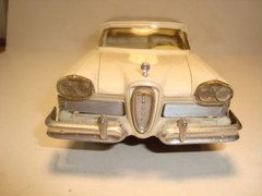 AMT 1958 Edsel Pacer 2 DRHT Dealer Promo Model Car