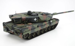 TAMIYA 1/35 SCALE LEOPARD 2 A6 MAIN BATTLE TANK “UKRAINE” MODEL KIT # 25207 F/S