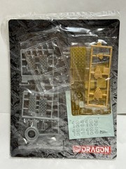 Dragon 1/35 Pz.Kpfw. VI Ausf E Tiger I Sd.Kfz. 181 Initial Prod WWII German 6252