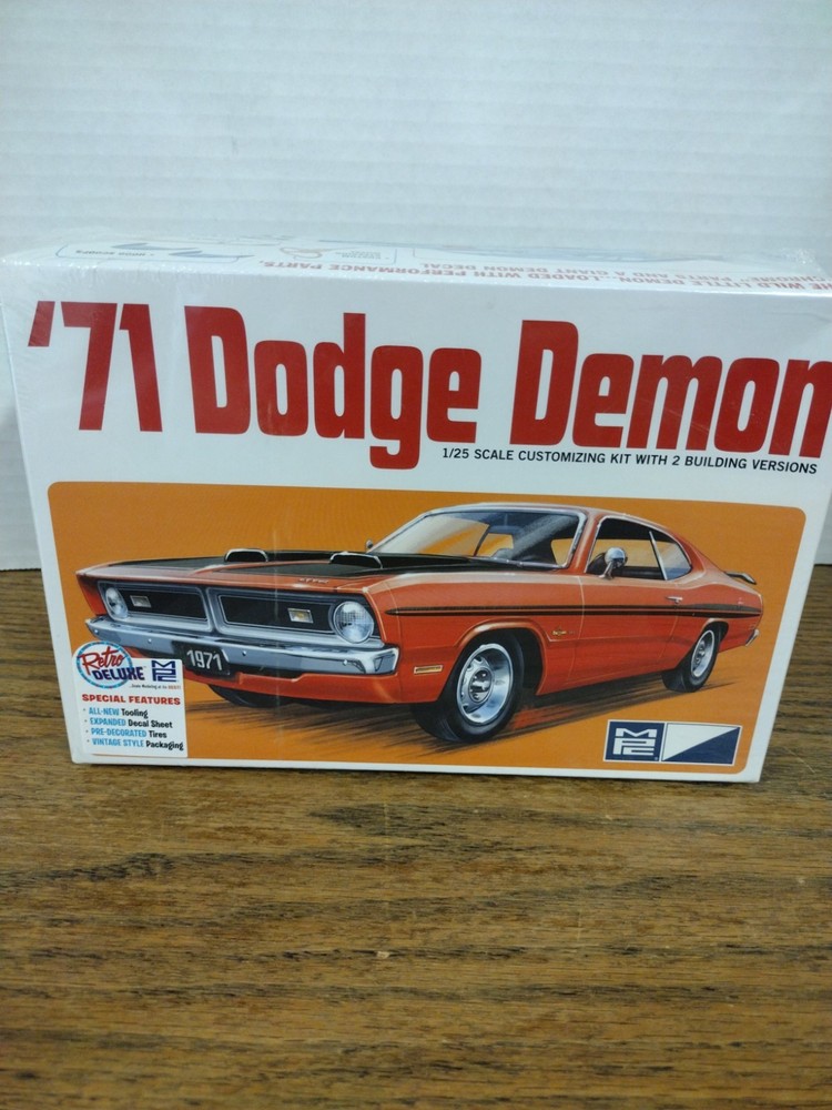71 Dodge Demon MPC 1/25 Scale Model Kit Retro Deluxe Stock or Drag NEW Sealed