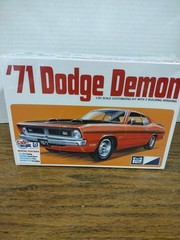 71 Dodge Demon MPC 1/25 Scale Model Kit Retro Deluxe Stock or Drag NEW Sealed