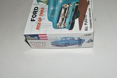 REVELL AUTHENTIC – FORD PICK-UP TRUCK – KIT #1430 w/ACCESSORIES -VINTAGE (JBV11)