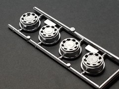 BASSETT STYLE RACING WHEELS from 77 Chevy Monte Carlo Salvinos JR 1:25 Model Kit