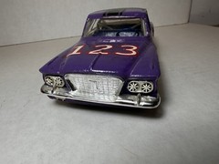 AMT 1960 Valiant 4 Door 1/25 Model Kit Original #9060 139 & Box BUILT RARE