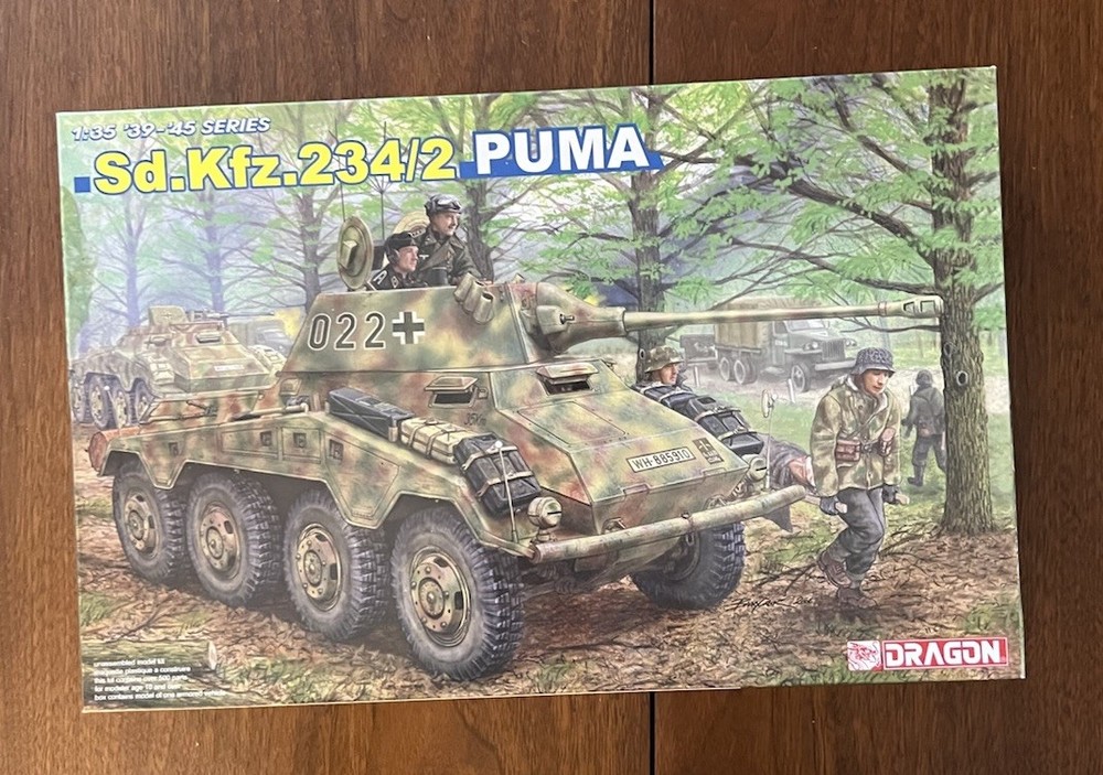 Dragon 1/35 WWII GERMAN Sd.Kfz.234/2 PUMA 8 wheel Armor Car Unsealed Box