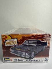 M31E sealed 2009 Revell ’66 Chevy El Camino – California Wheel 1:25 85-2045