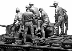 Master Box 3561 Rommel and German Tank Crew, DAK, WW II era scale 1:35 model kit