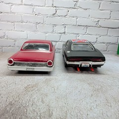 Lot 2 Built 1963 Ford Galaxie & Black Lee Charger Model Cars 1/25