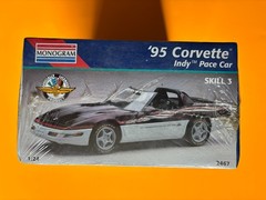 1995 CHEVROLET CORVETTE INDY PACE CAR MODEL KIT MONOGRAM 1/24 SCALE NEW SEALED!!