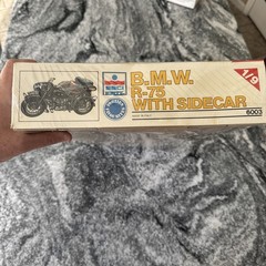 Ertl 1/9 BMW R-75 motorcycle with Sidecar New