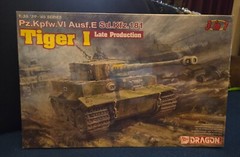 Dragon #6406 1/35 Pz.Kpfw.VI Ausf.E Sd.Kfz.181 Tiger I (Late Production) 3 in 1