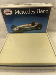 REVIVAL MERCEDES BENZ W163 1939 1/20 Le “Grand Prix” Metal model Kit. See Pic
