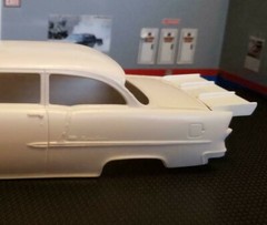 Resin Rear Spoiler for ’55 Chevy Bel Air Sedan AMT1/25.