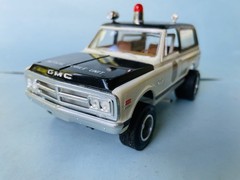 AMT 1972 Original Issue GMC Jimmy Kit Built Nice