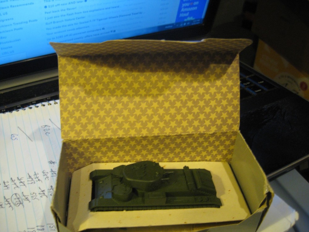 Mint in box Russian T-28 TU Tank by Premo in 1/87 scale #1204