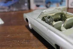 AMT 1962 Ford Thunderbird Roadster Friction Promo Silver Moss 1/25