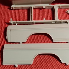 Body Shell & Frame 1968 Mercury Pickup 1:25 Scale Model Car Part Moebius