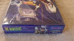 1997 POLAR LIGHTS THE MUNSTERS WEIRD, WILD , WACKY FAMILY MODEL KIT BOX OPEN