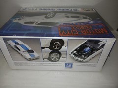 Revell 1970 Pontiac Firebird 2 ‘n 1 (Motor-City Muscle) 1/24 Scale Sealed Kit
